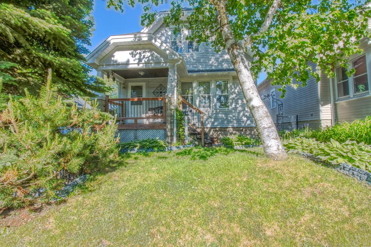 1944 S 72nd Street