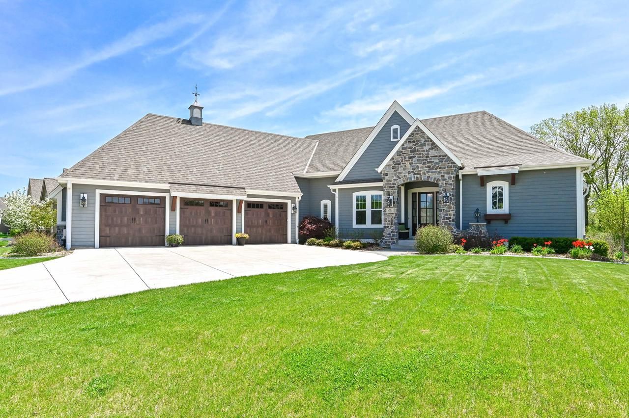 N86w4995 Covington Square East