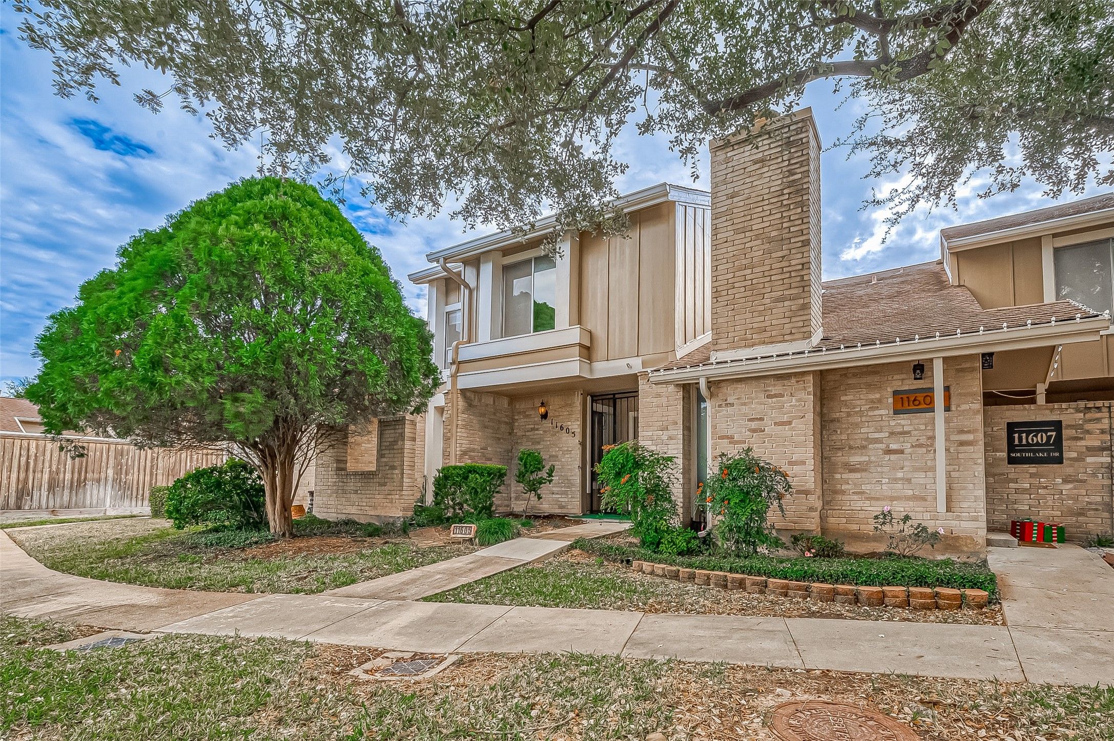 11605 Southlake Drive 32