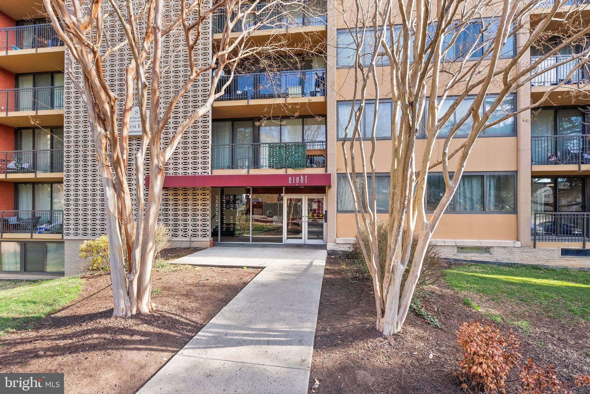8 S Van Dorn Street 201