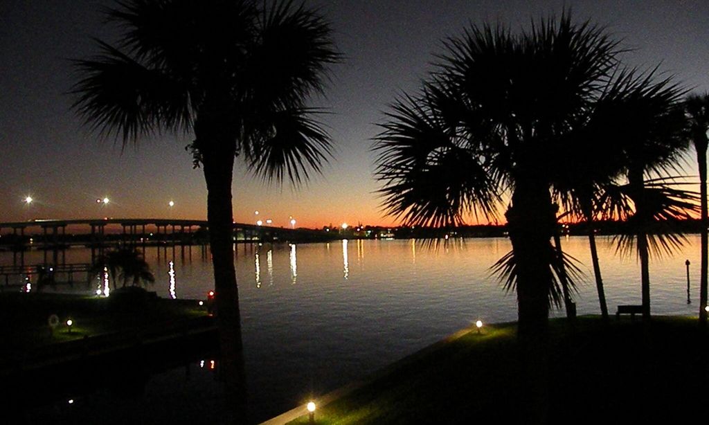 Circle Bay Yacht Club