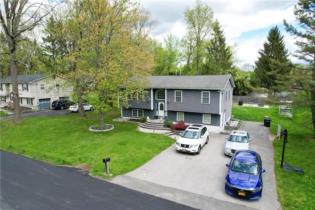 225 Summit Drive