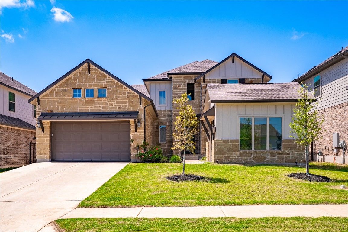 204 Palatino Bend