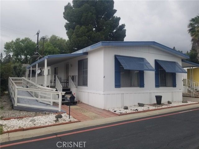 8811 Canoga Avenue 533