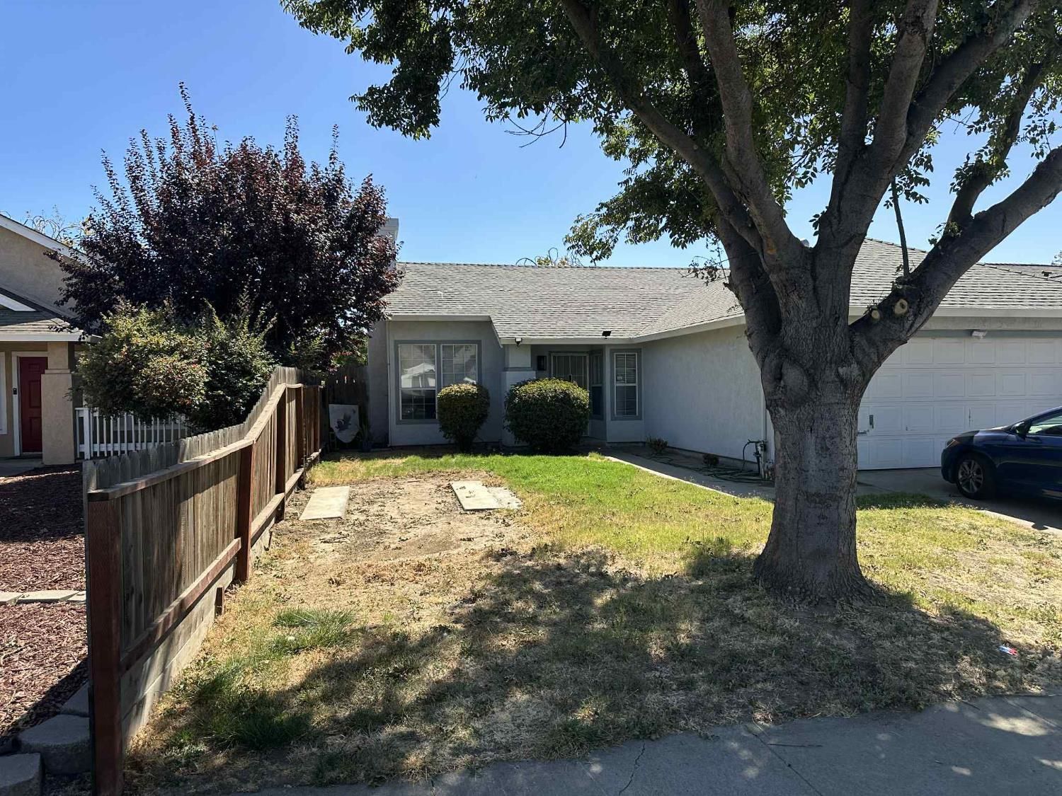 1300 Cribari Drive