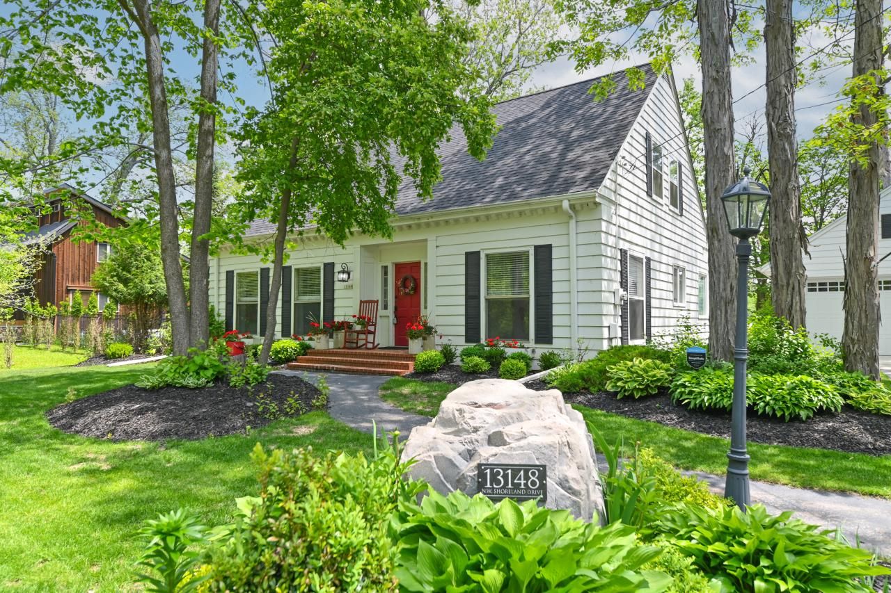 13148 North West Shoreland Drive