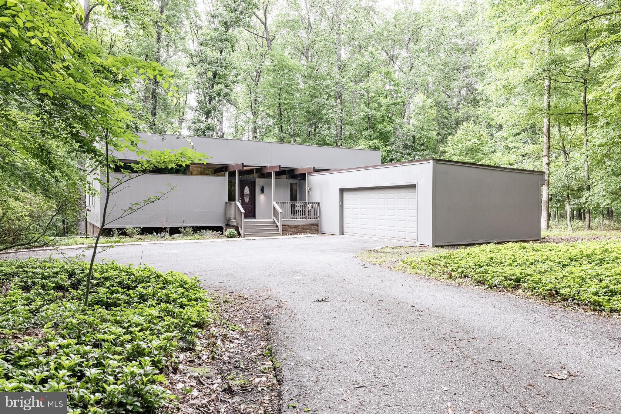 2502 Caves Forest Road
