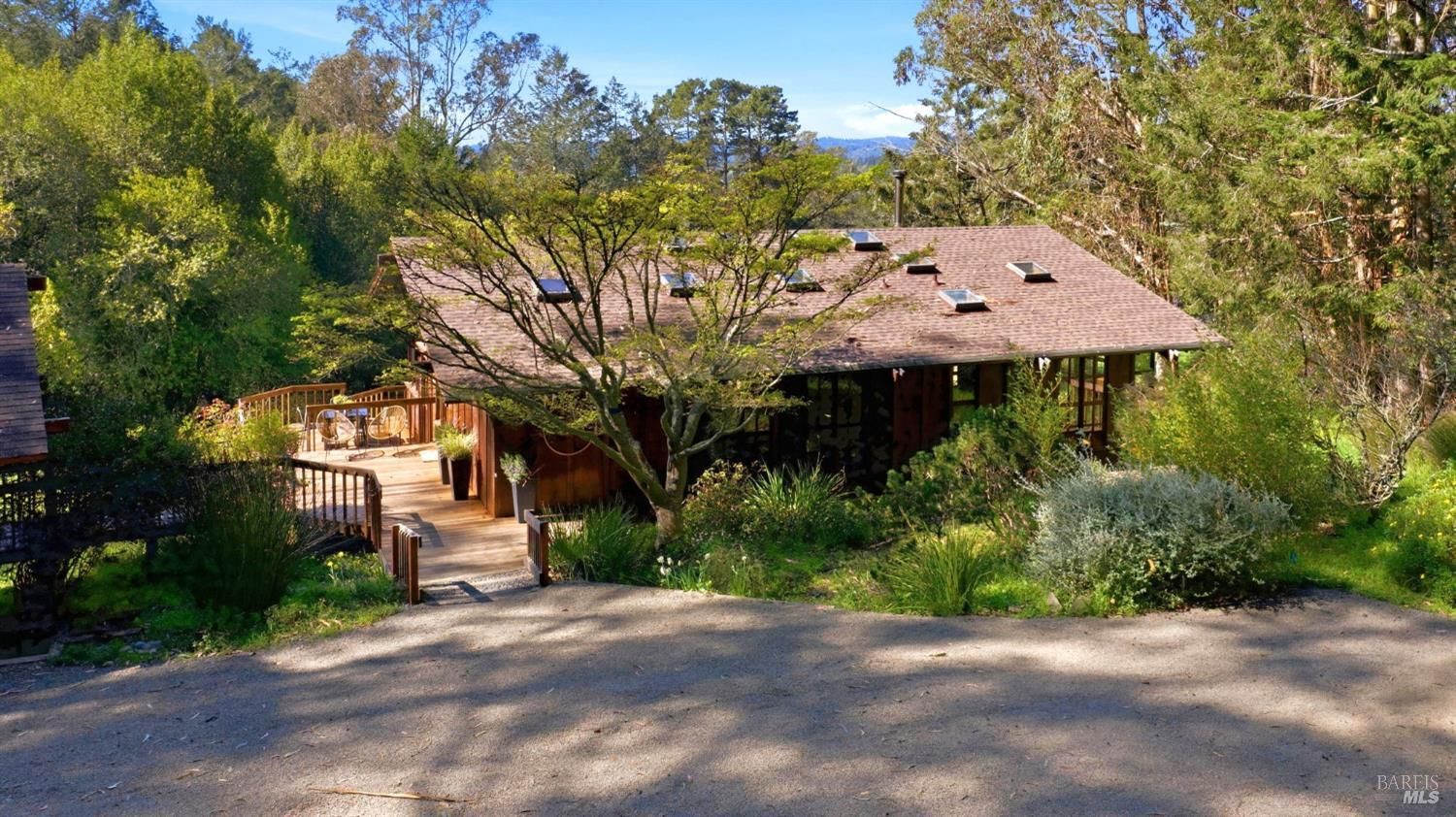 4142 Burnside Road