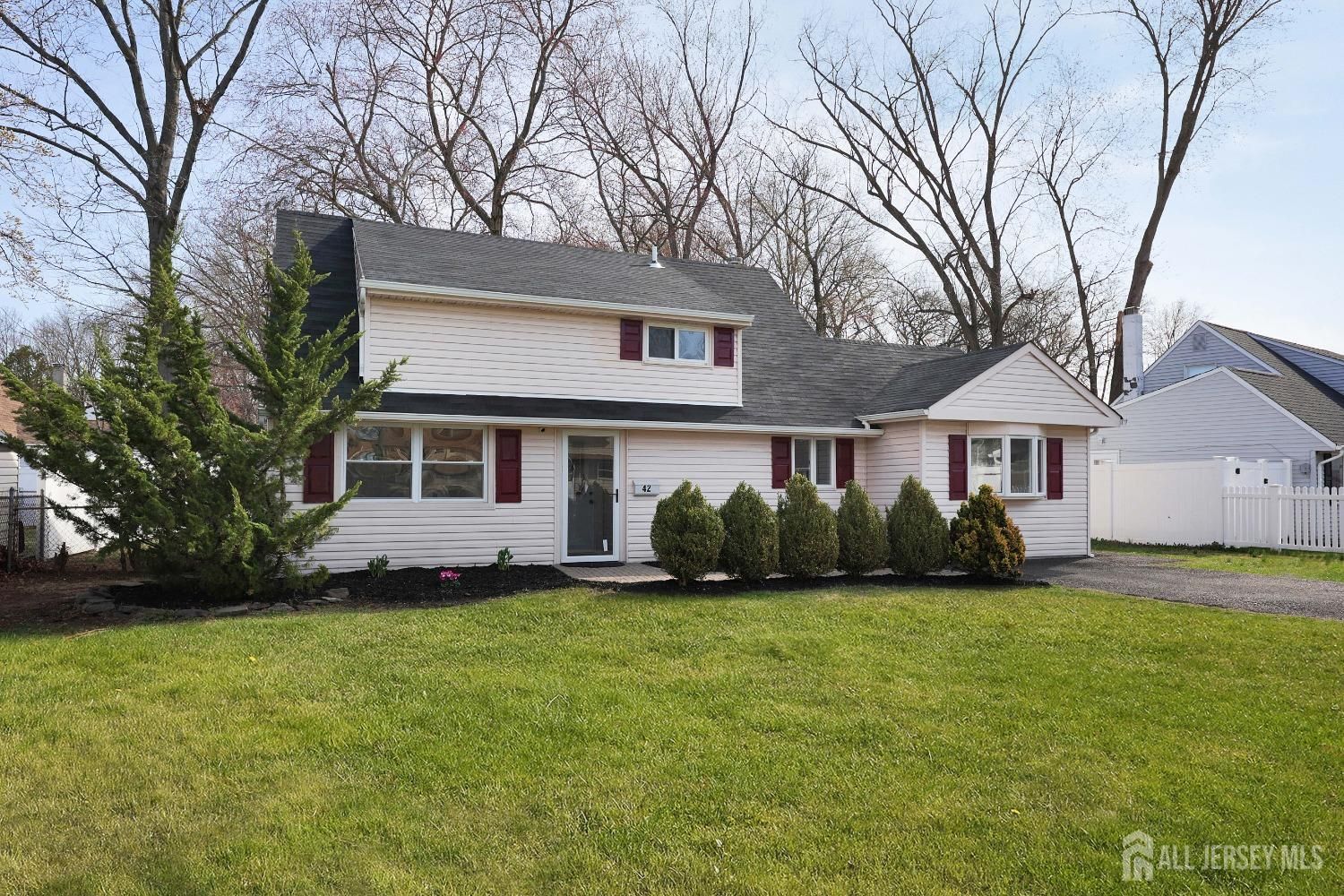 42 Southwood Drive