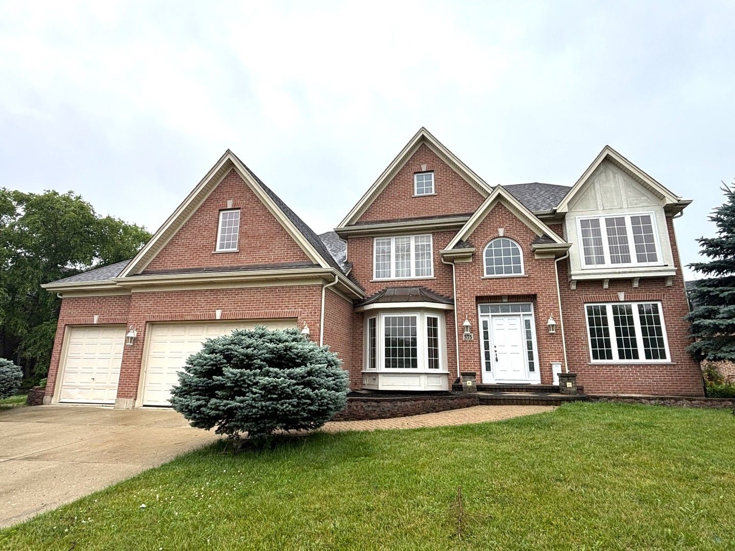 375 W Devon Avenue