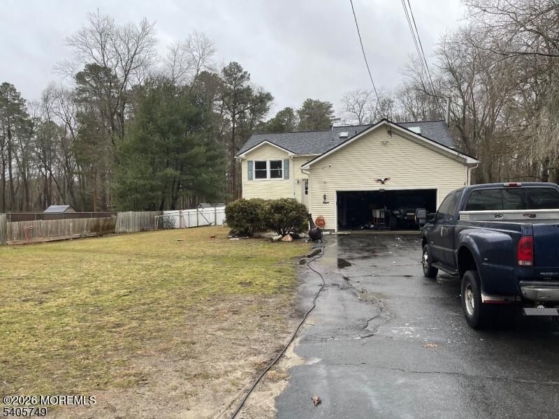 1055 Farmingdale Road