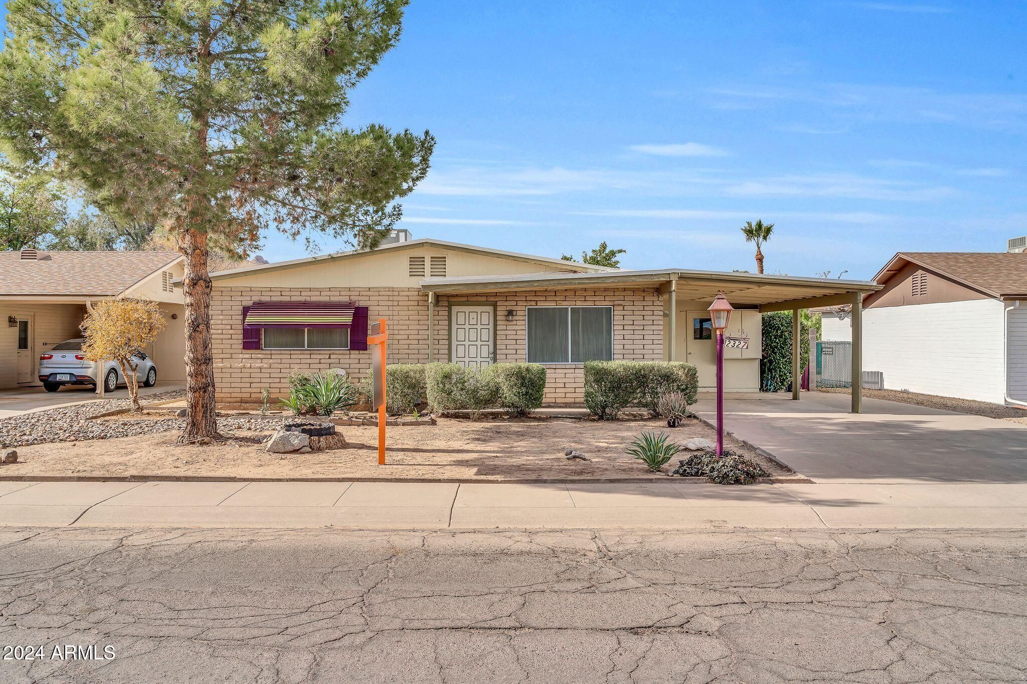 2327 E Betty Elyse Lane