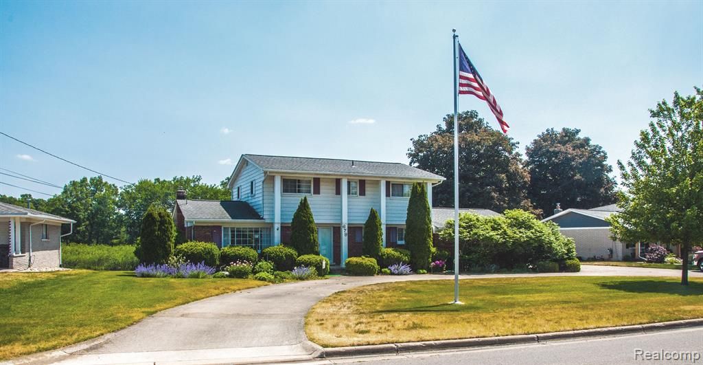 679 Tanview Drive