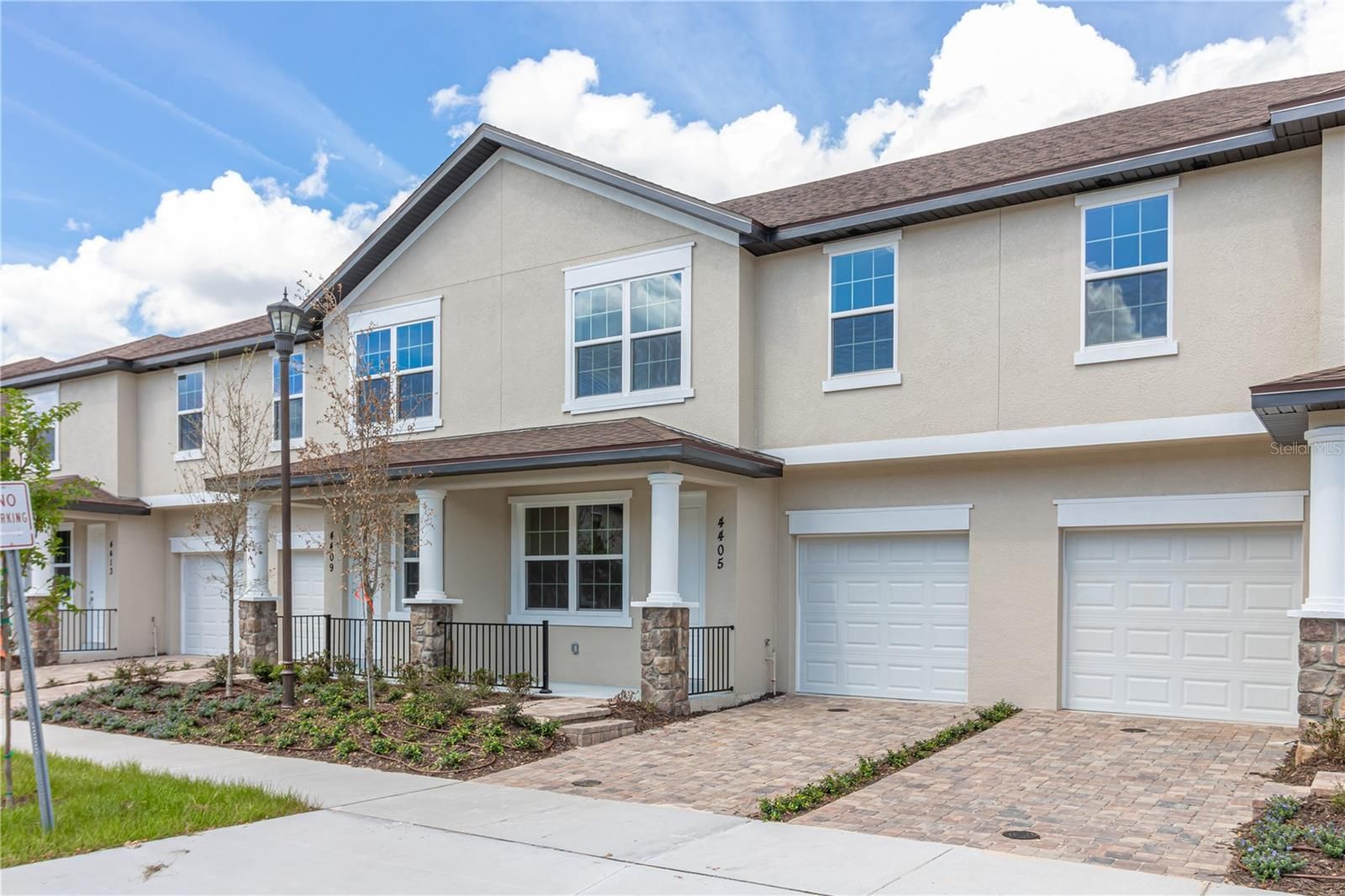 4409 Summer Flowers Place