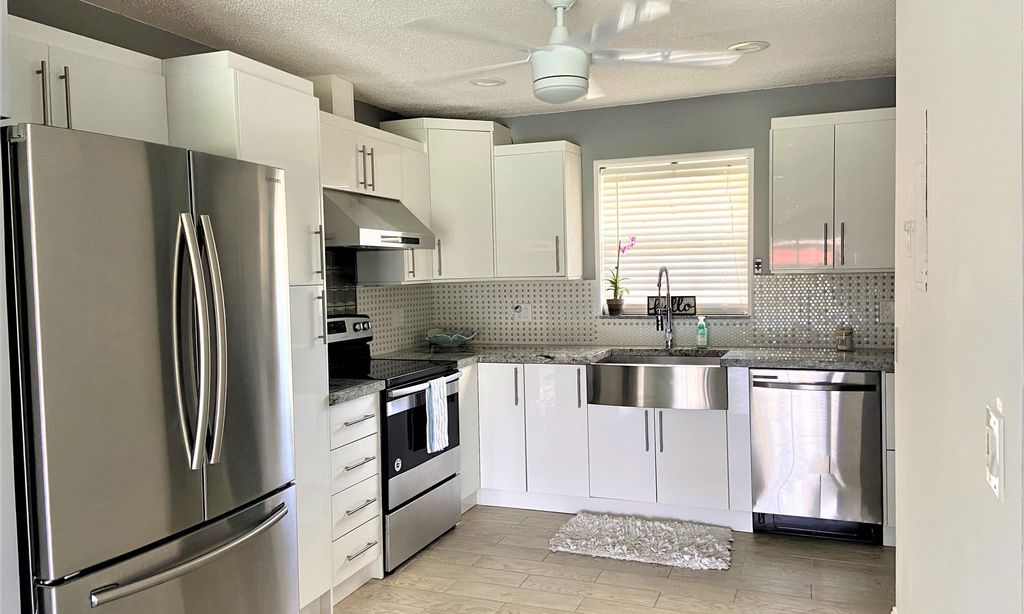 Covered Bridge Lake Worth