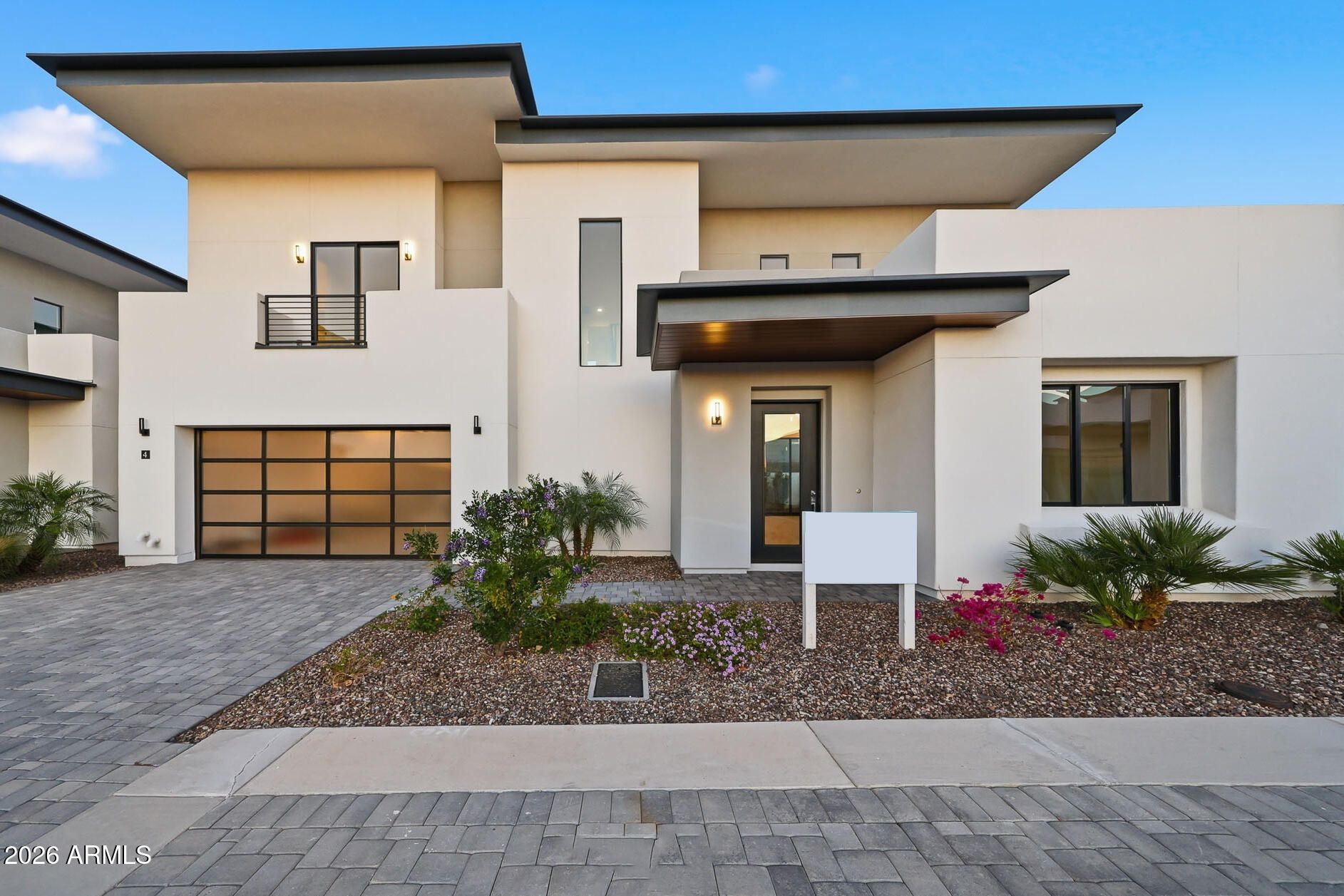 100 W Northern Avenue 4