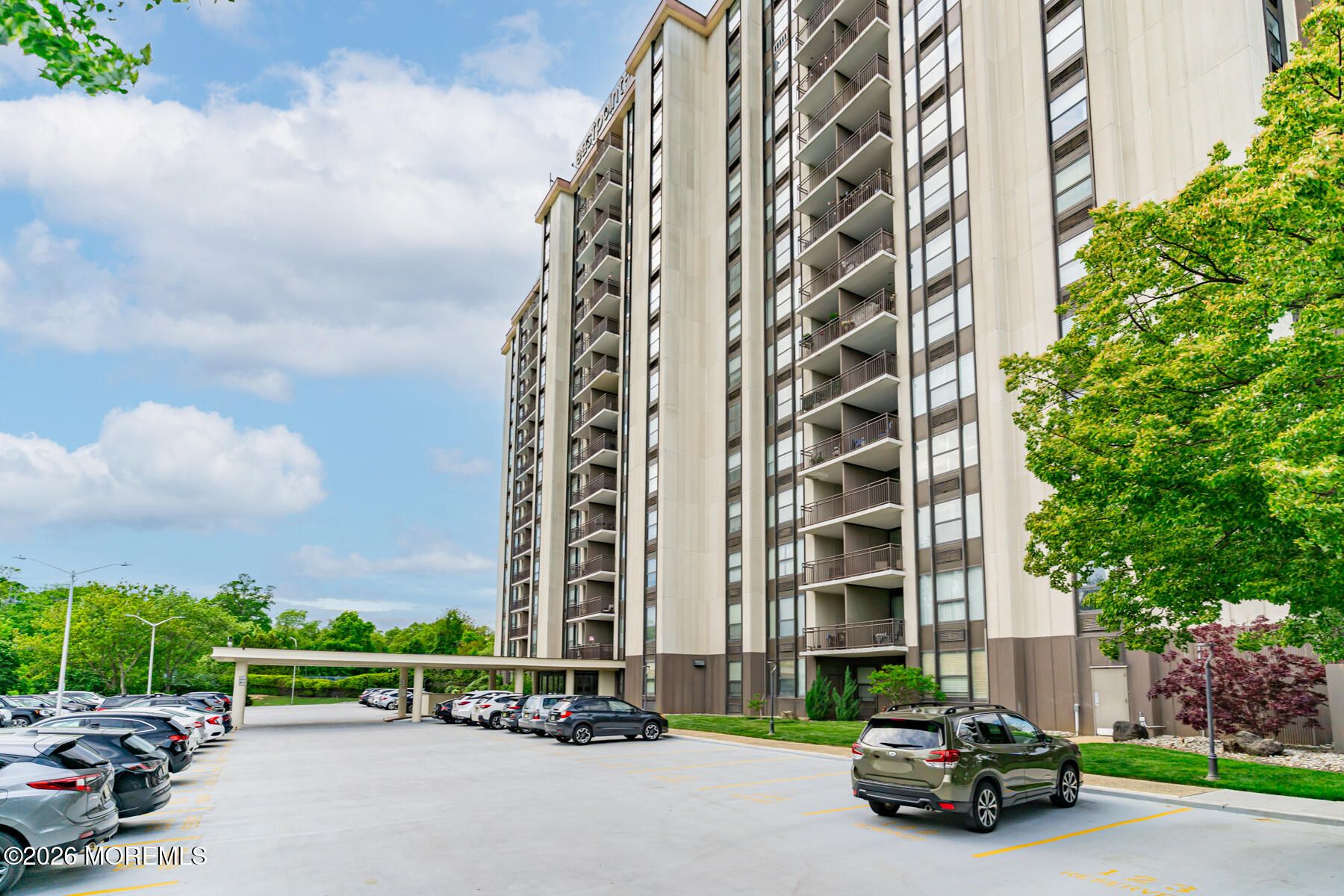 1 Scenic Drive 303