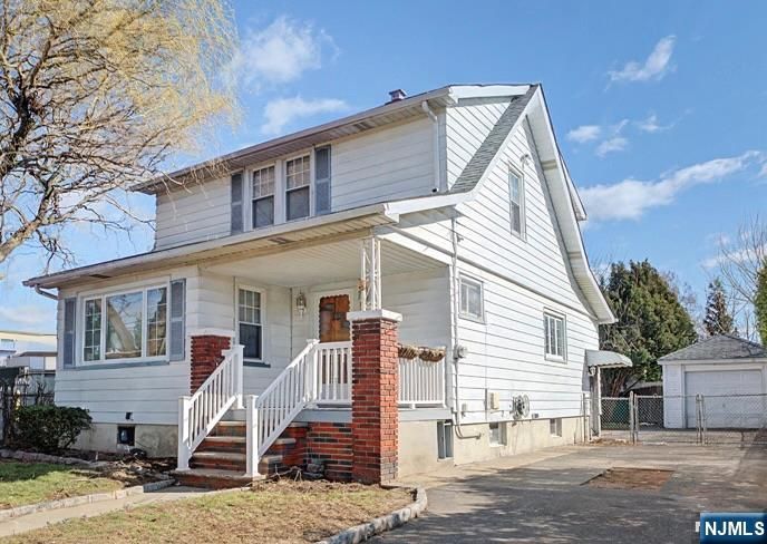 0-93 Whitehall Street