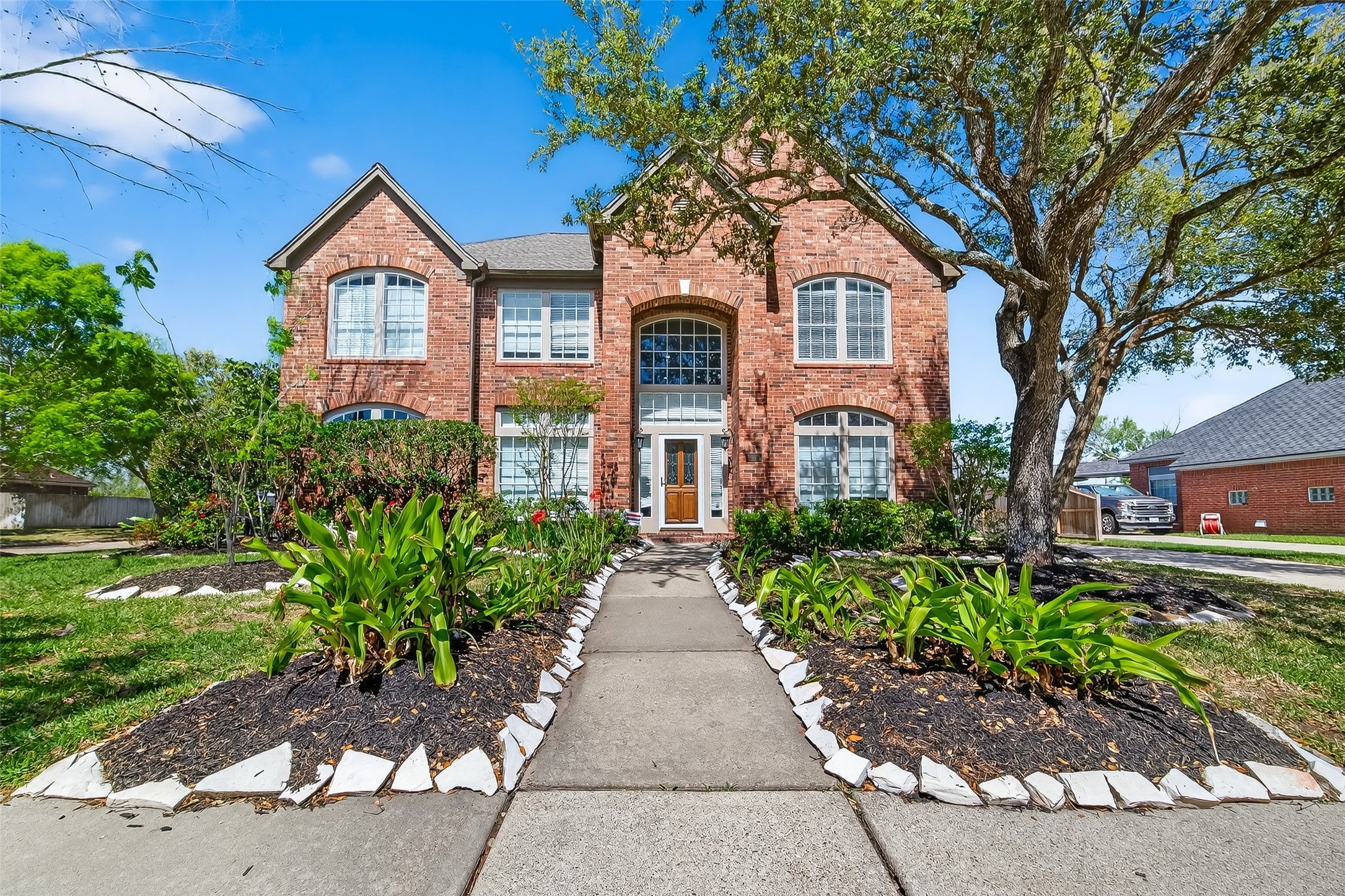 4303 Noble Oak Trail