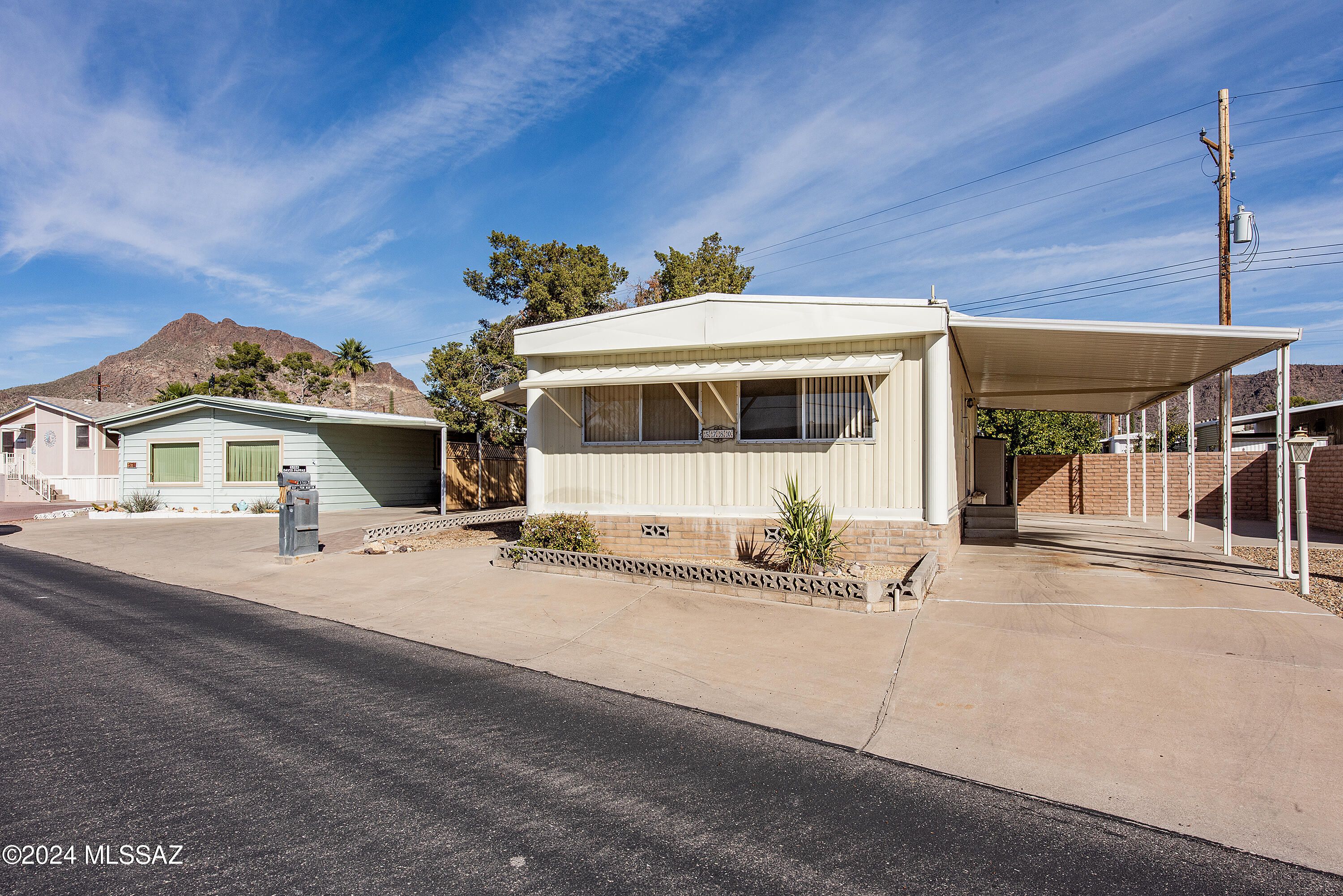 5780 W Rocking Cir Street
