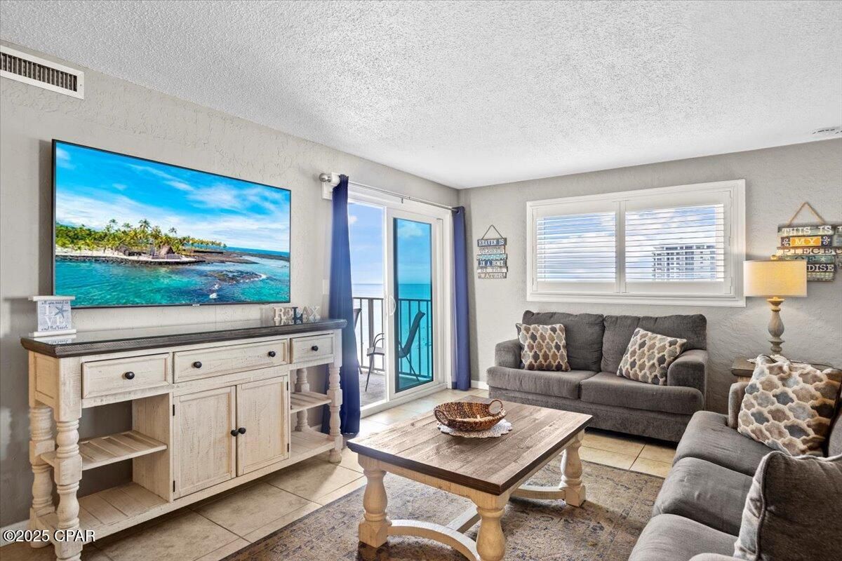 5801 Thomas Drive 1003