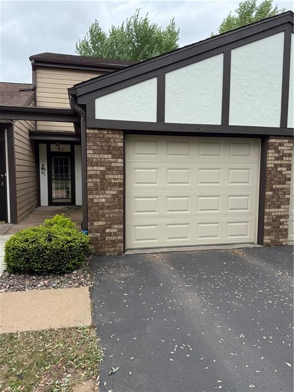51 Stump Lake Road