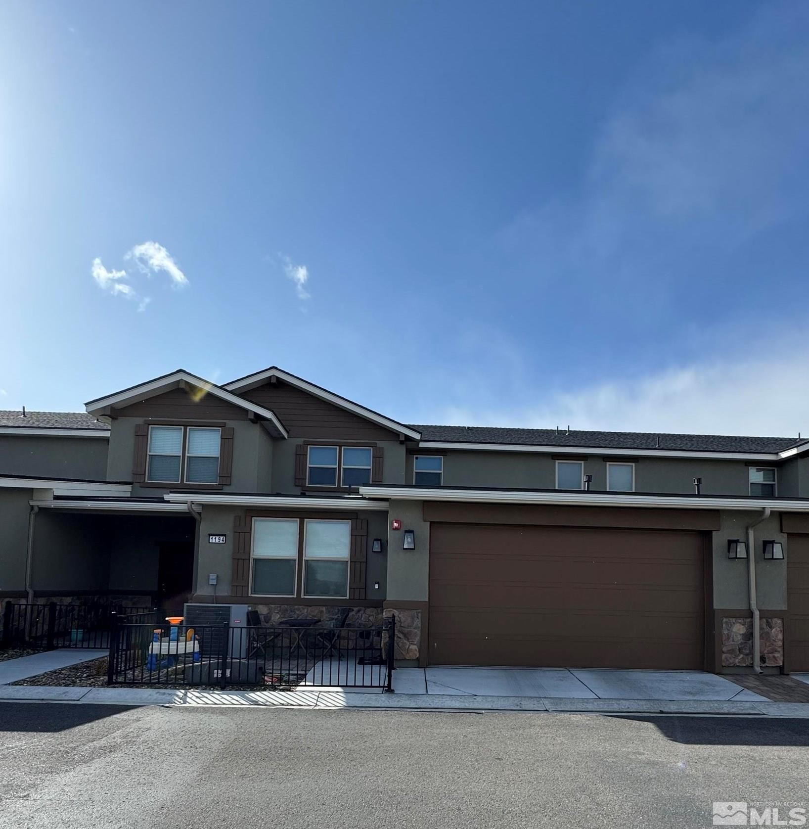 1194 Montevideo Circle