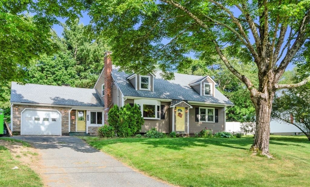 34 Irving Dr