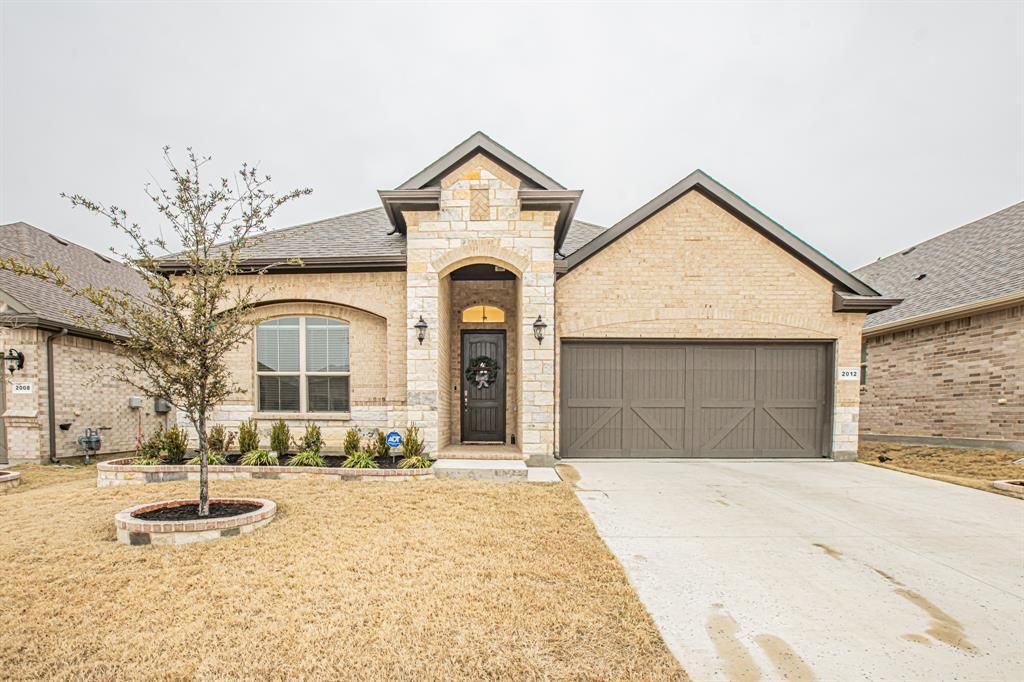 2012 Windsor Drive