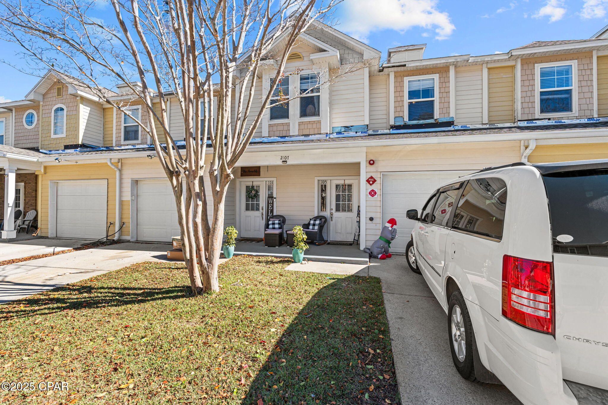 2107 Avensong Lane 105