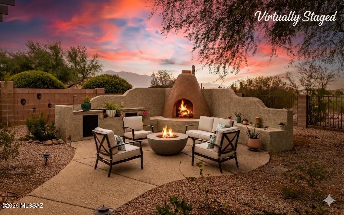 4071 W Tombolo Trail