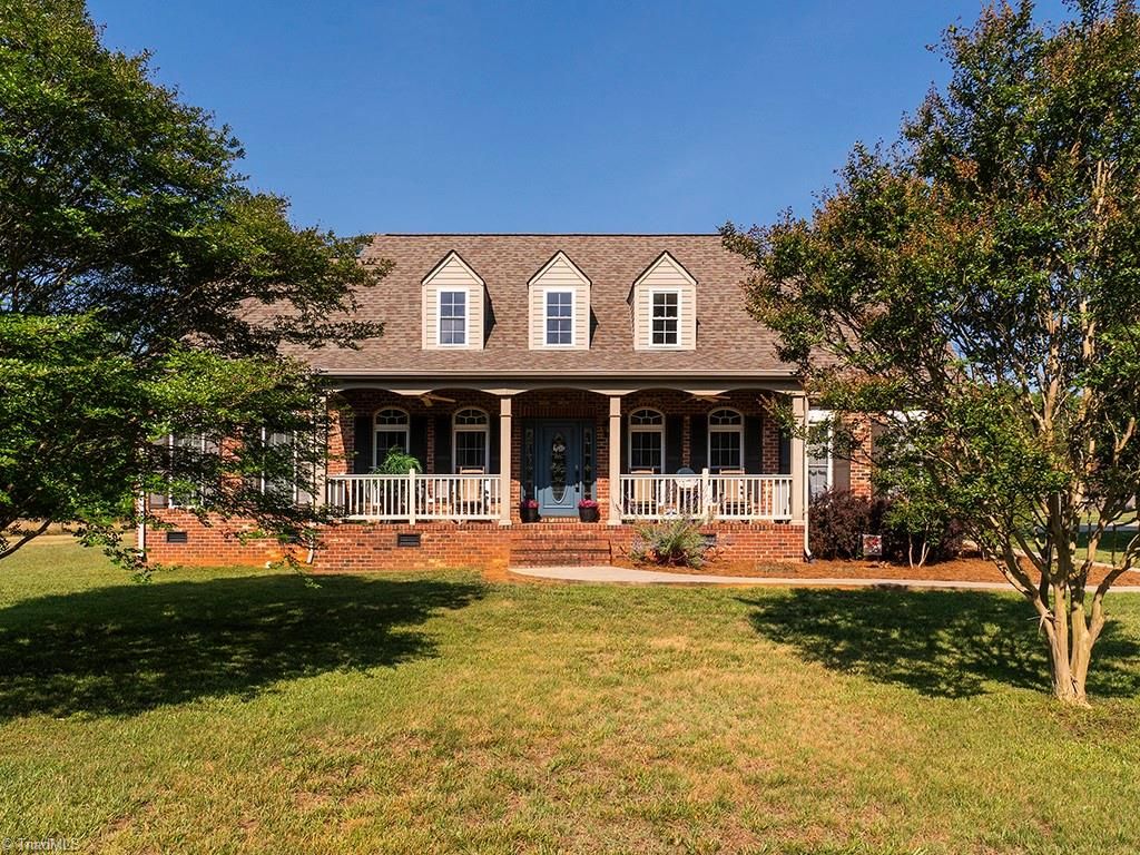 3198 Old Ingold Trail