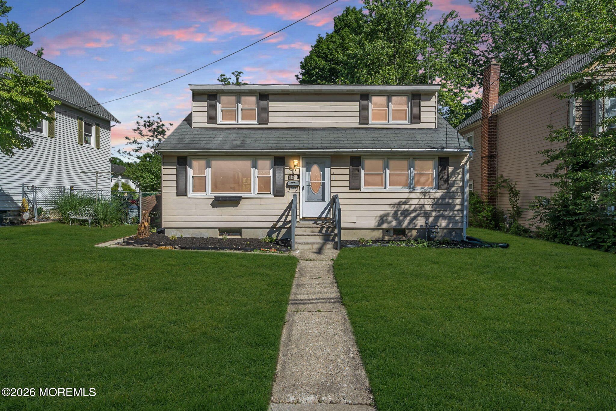 68 Woodside Avenue B