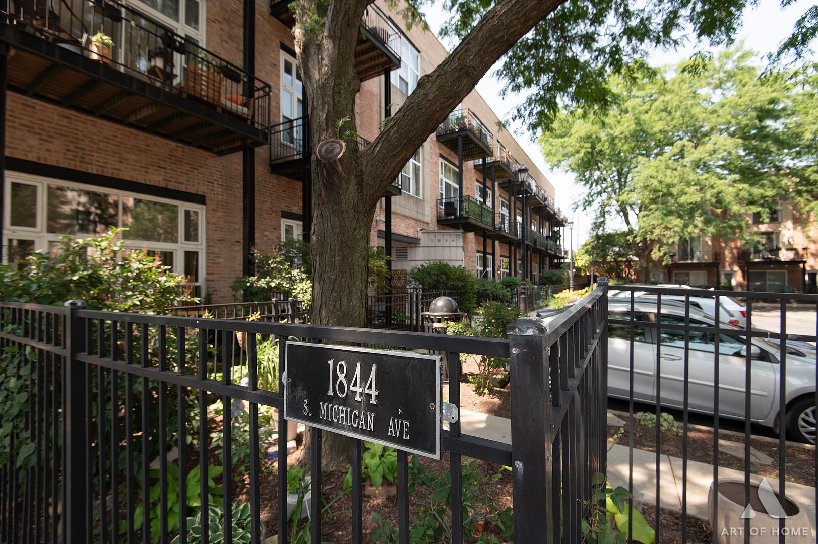1844 S Michigan Avenue 104