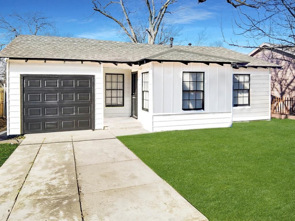 1232 W Beddell Street