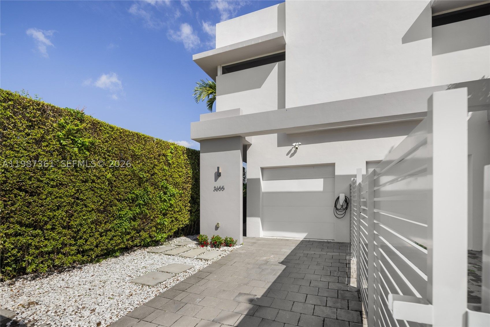 3655 Sw 25th St 3655