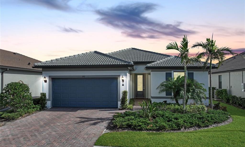 Cypress Falls at The Woodlands