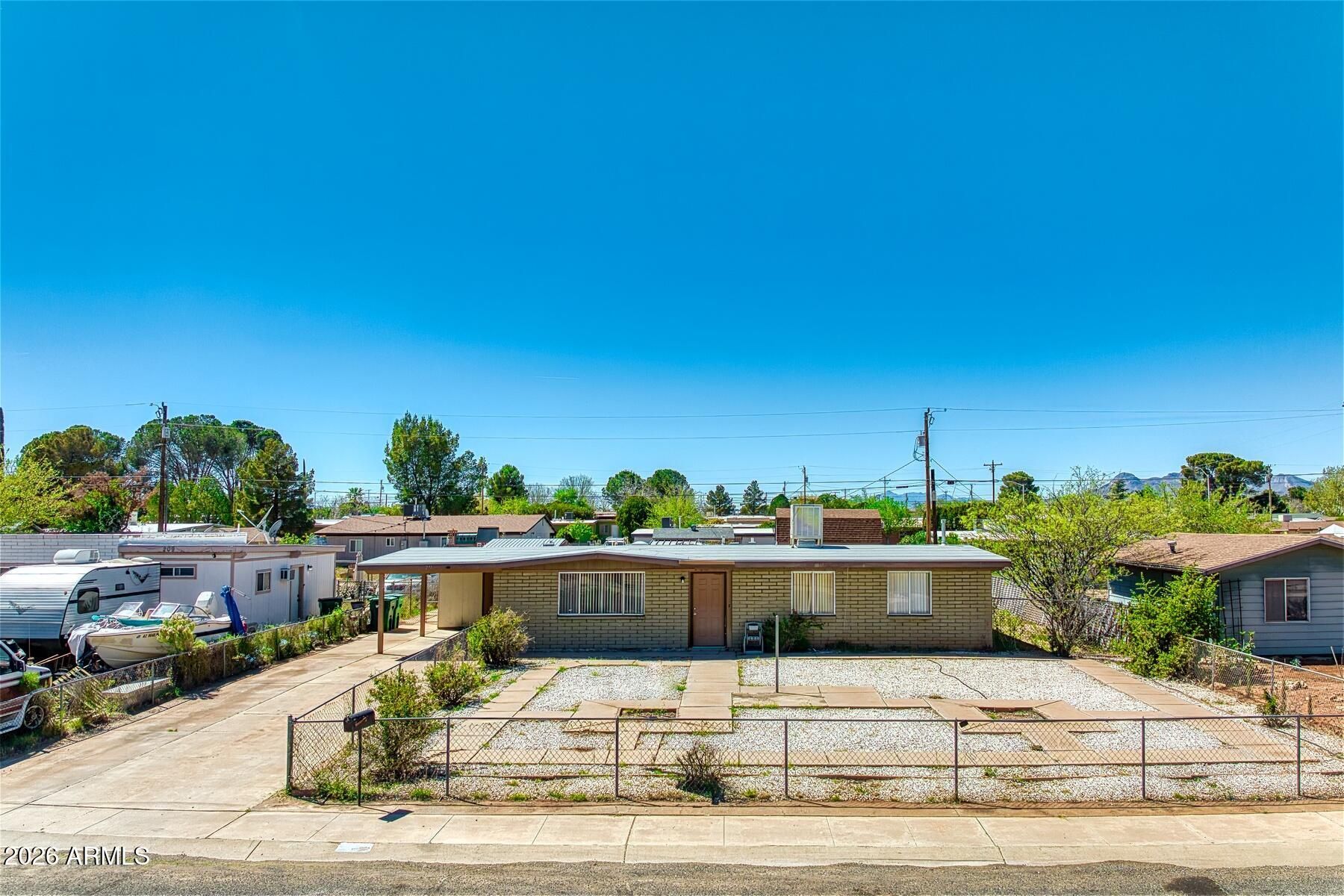 211 Dragoon Street