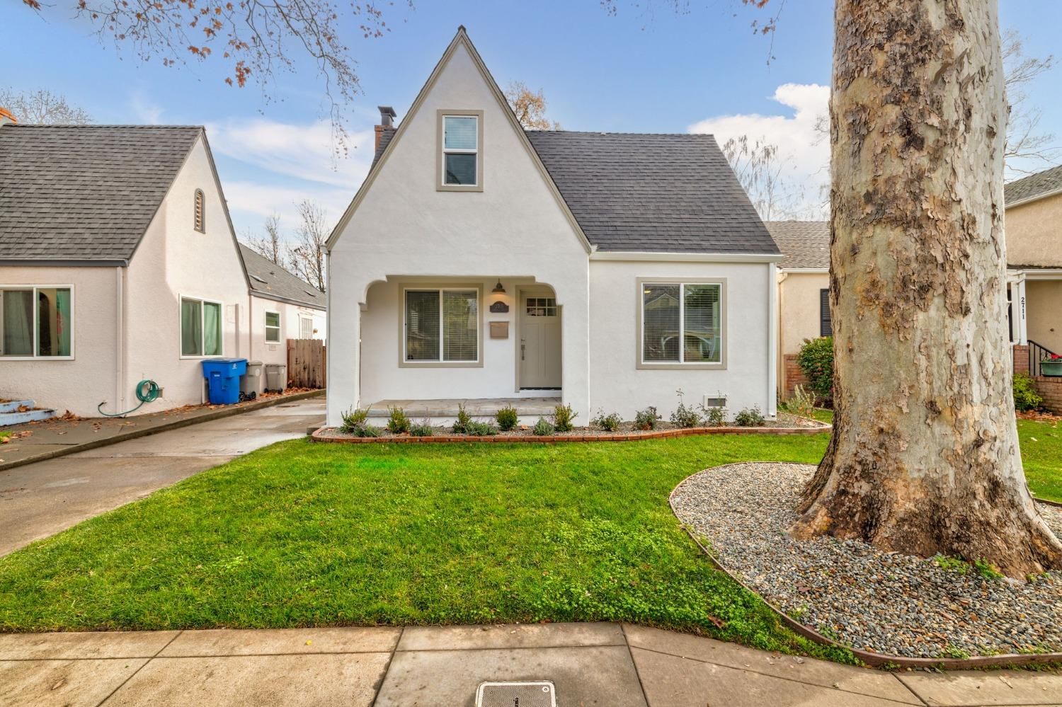 2705 Harkness Street