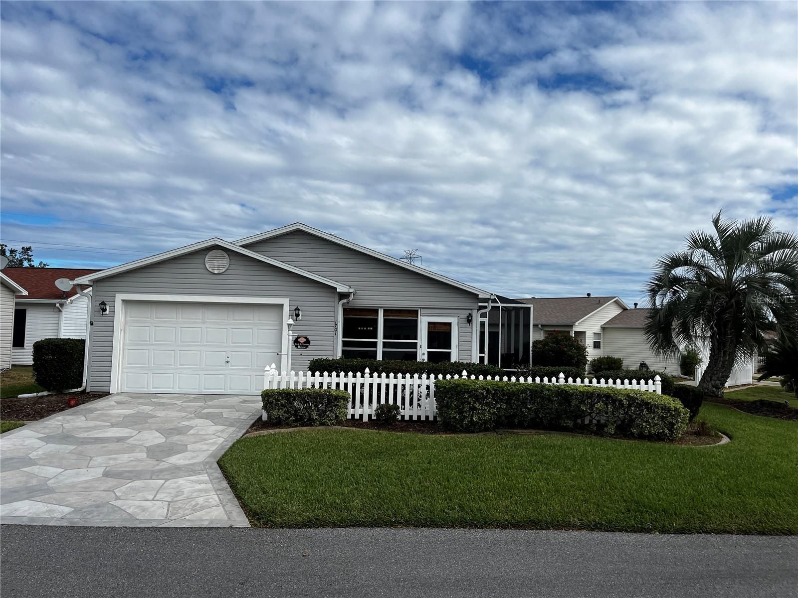 1701 Picasso Place