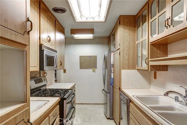 6405 Green Valley Circle 203