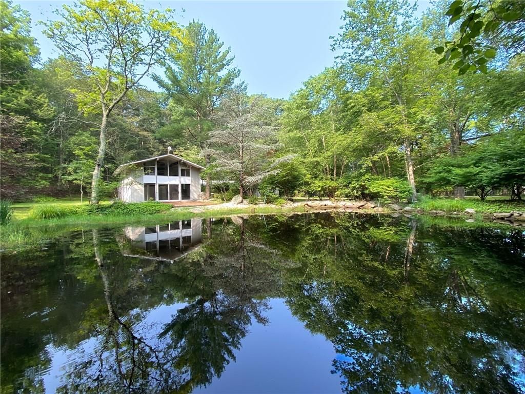 61 Eastwoods Road