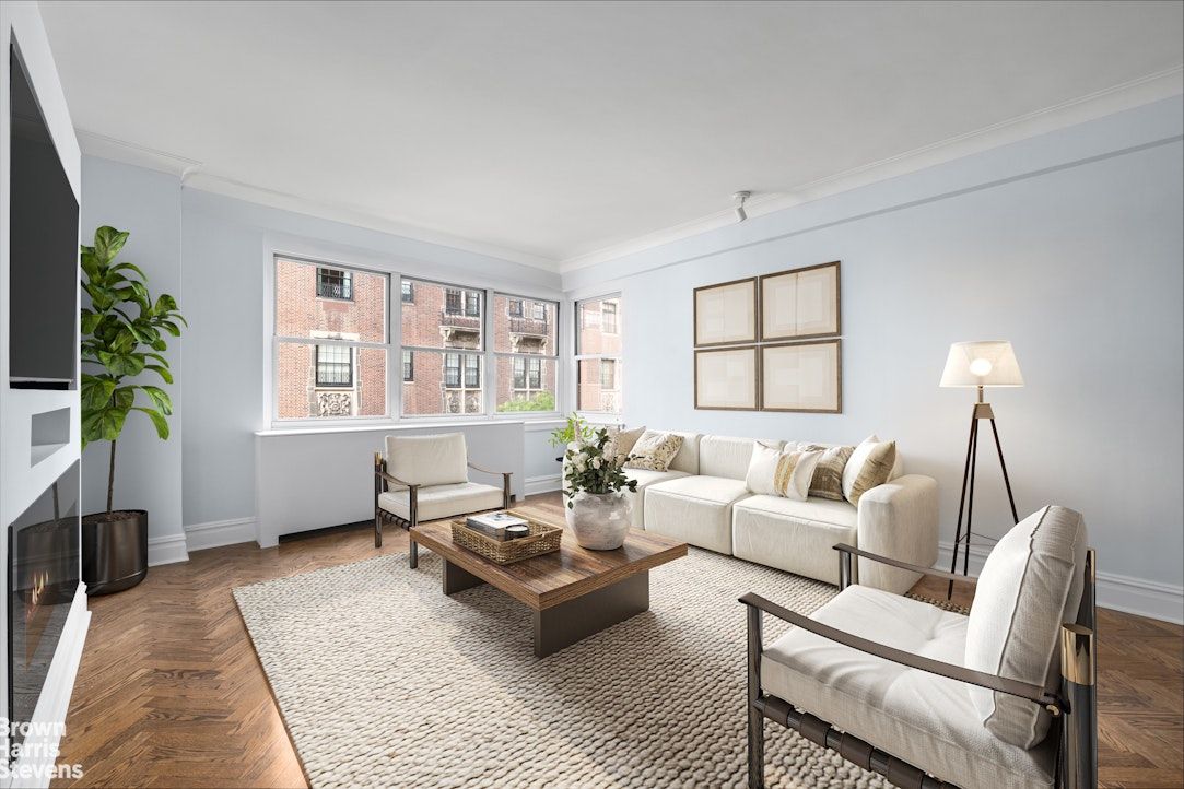 710 Park Avenue 6E