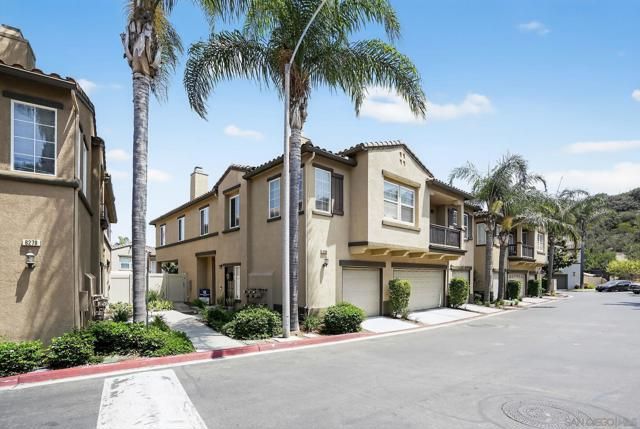 6289 Avenida De Las Vistas 2