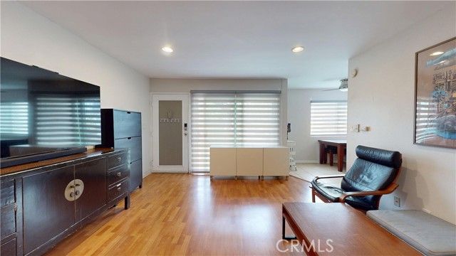 10757 Hortense Street 406