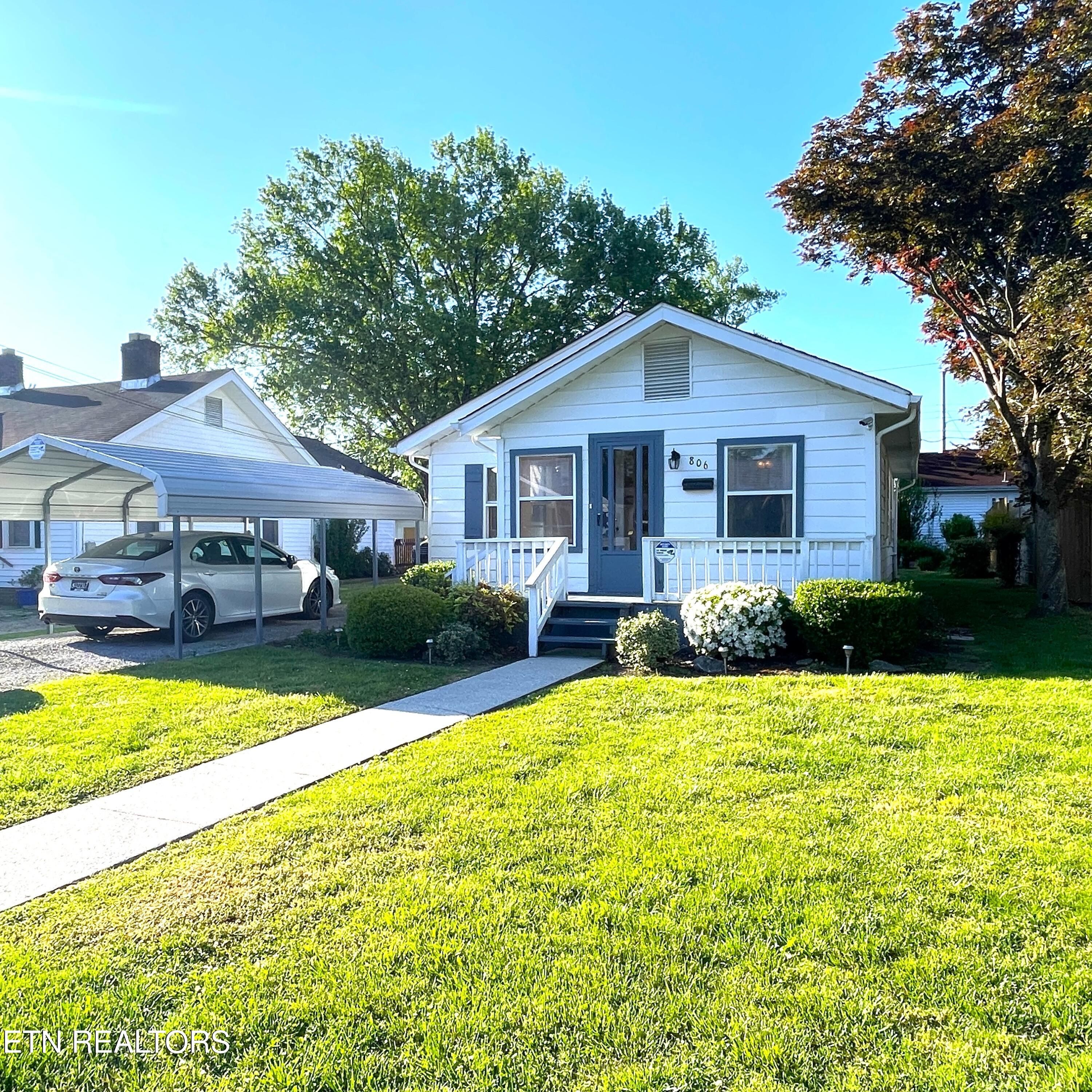 806 Radford Place