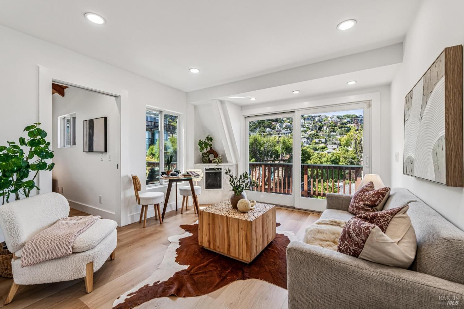 105 3rd Street 4