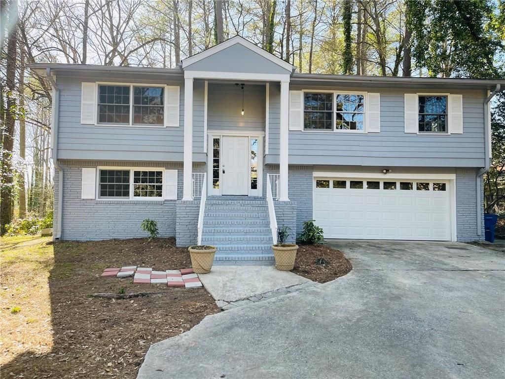 5345 Carriage Court