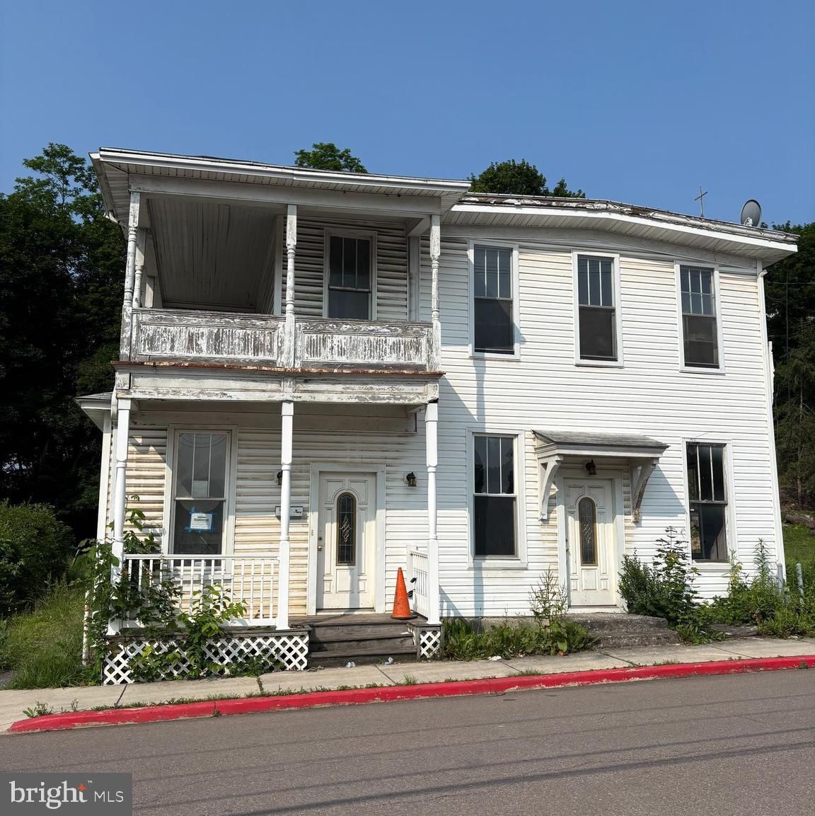 15 Douglas Avenue