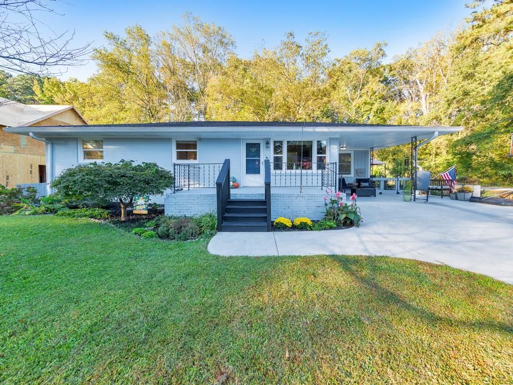 2182 Freydale Road Se